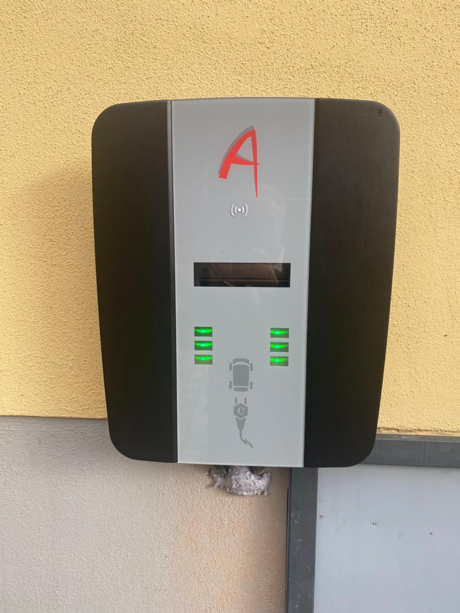 Hotel-Gasthof Zur Post Velburg Eksteriør bilde